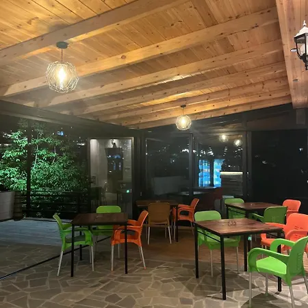 Hostel B Vishe Gjirokastër