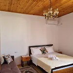 بيت شباب B Vishe