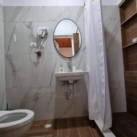 B Vishe * Gjirokastër