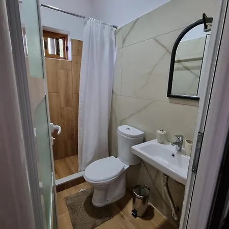 بيت شباب B Vishe